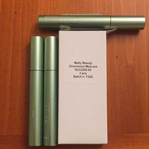 Mally Beauty Ginormous mascara